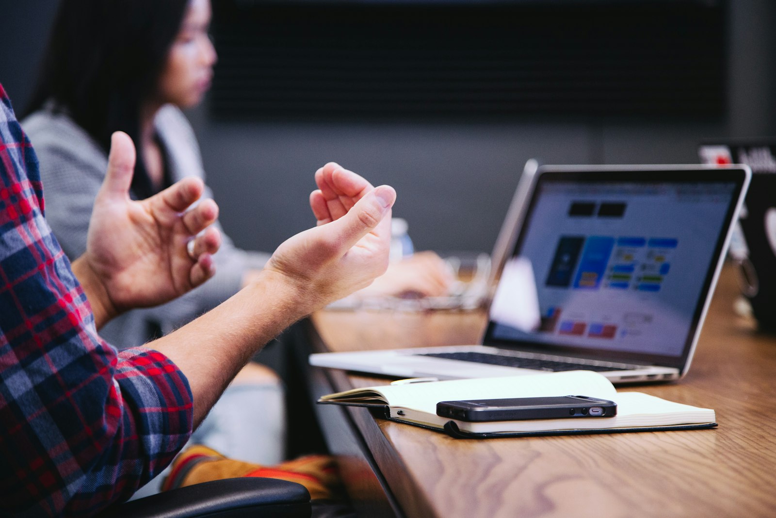 Shared publishing workflow reducing handoff friction
